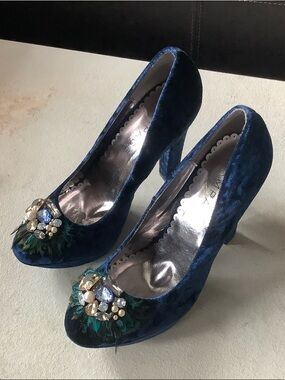 Rampage Navy Blue Velvet Jeweled Heels